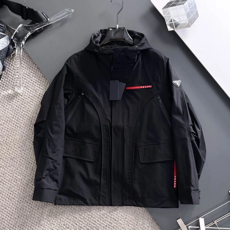 Vibrant Prada Outwear 170988