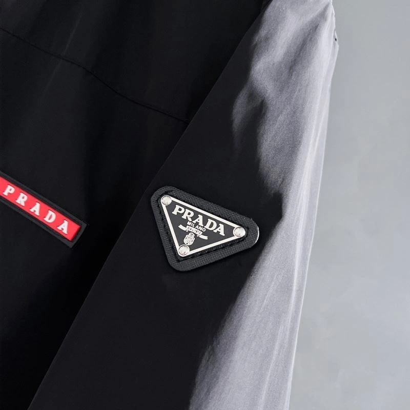 Prada Outwear Snug 170976