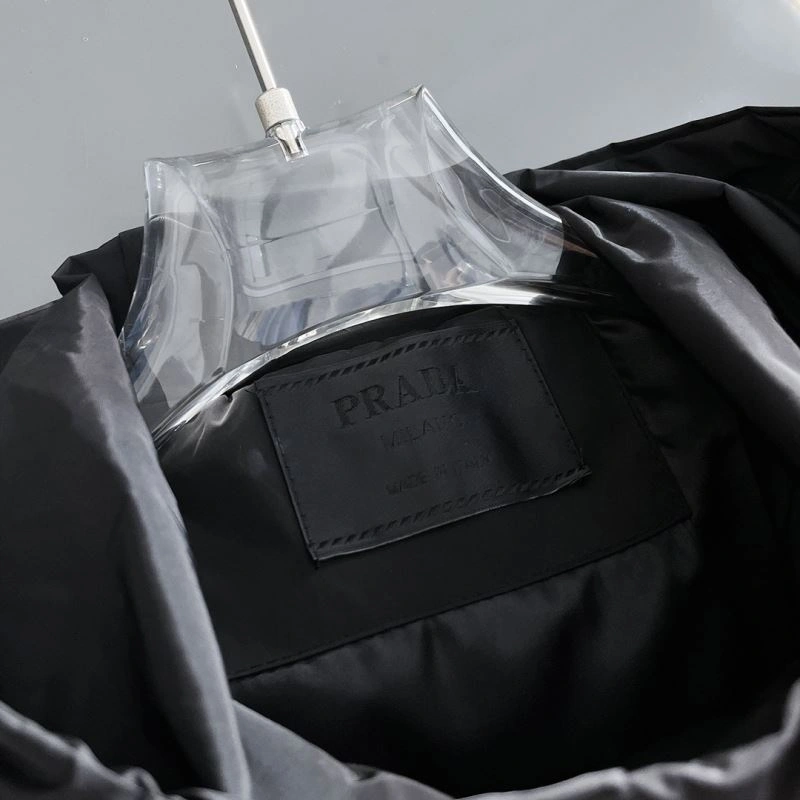 Prada Outwear Snug 170976