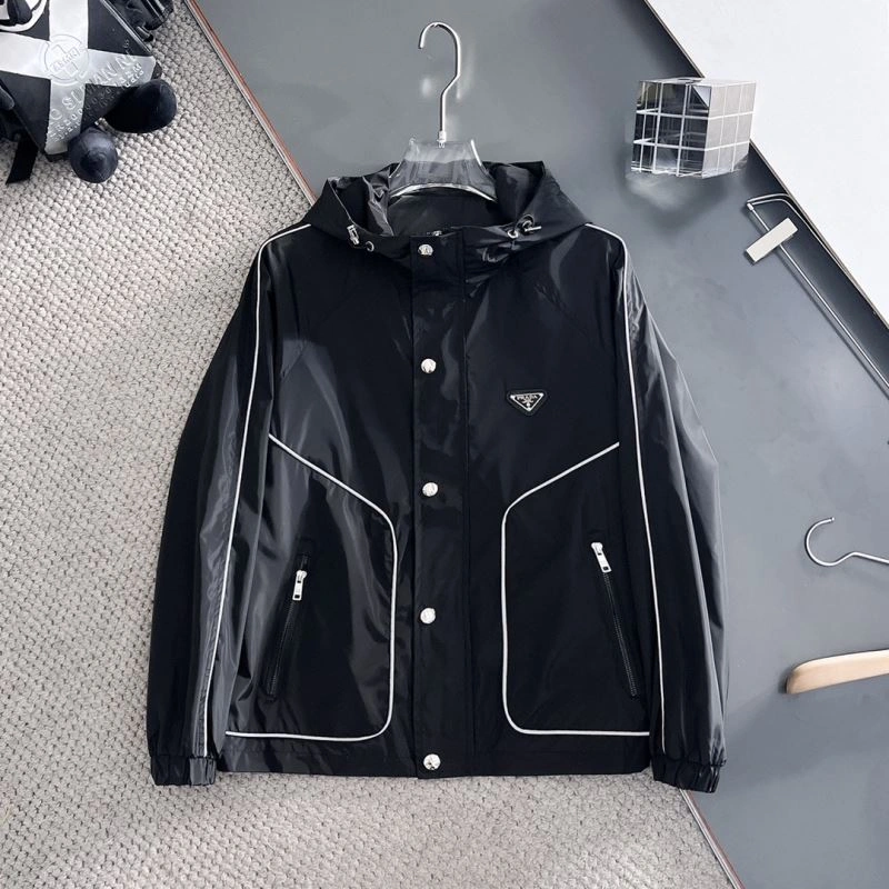 Prada Outwear Practical 170977