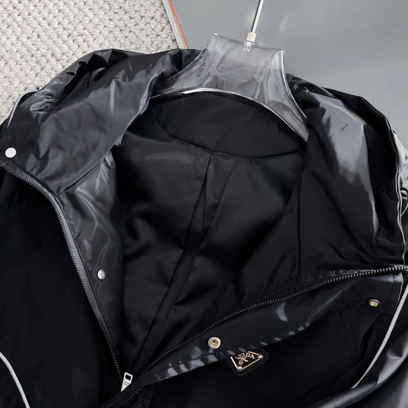 Prada Outwear Practical 170977