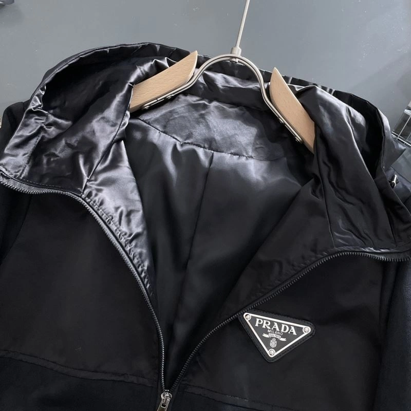 Prada Outwear Breathable 170970