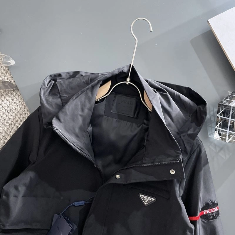 Prada Outwear ComfortFit 171000