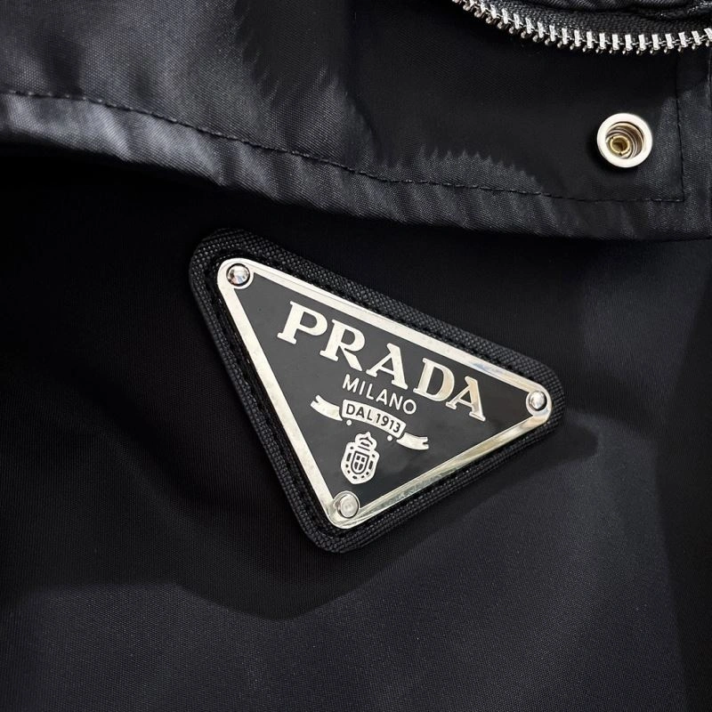 Seasonal Prada Outwear 170965
