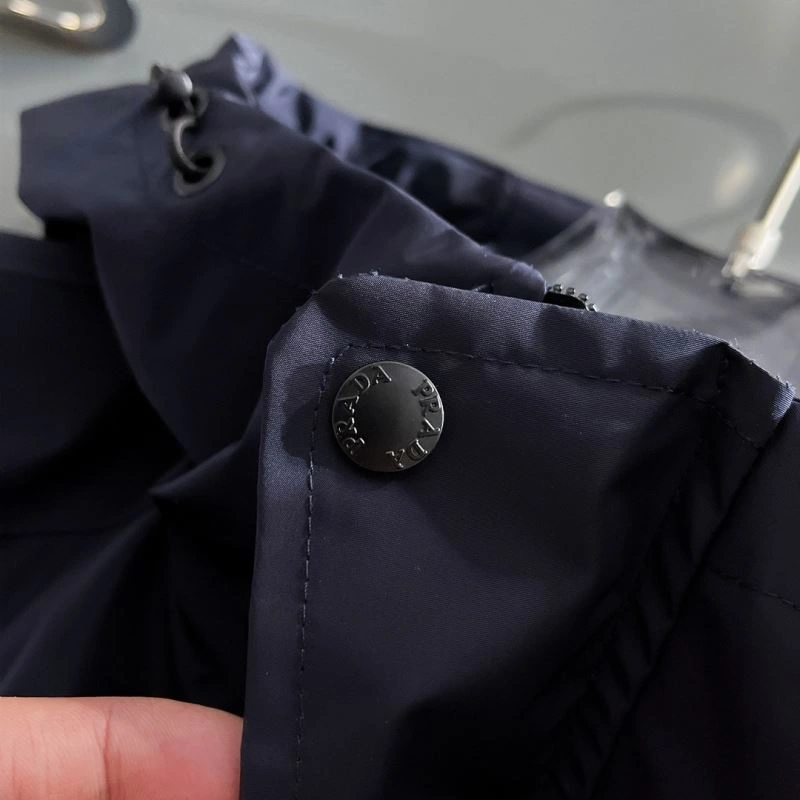 Prada Outwear ComfortFit 170957