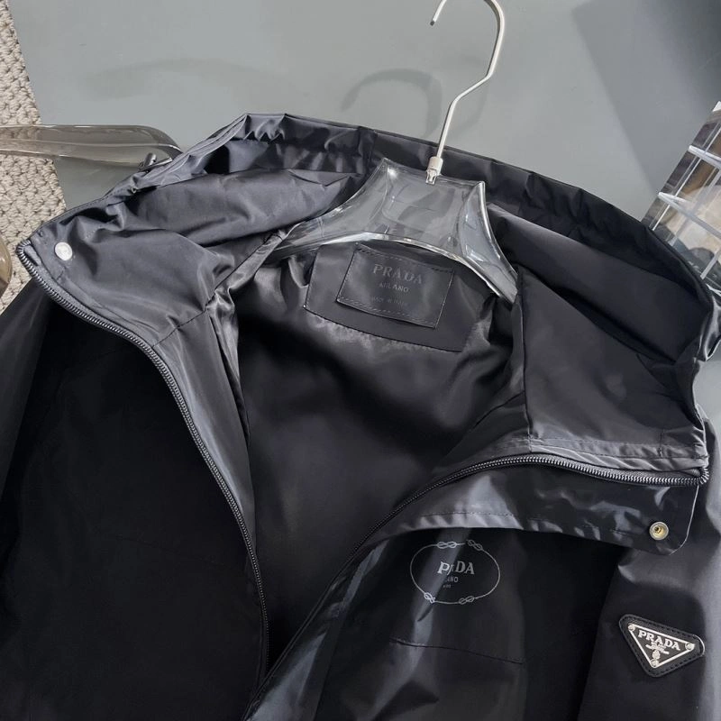 Prada Outwear UrbanStyle 170956