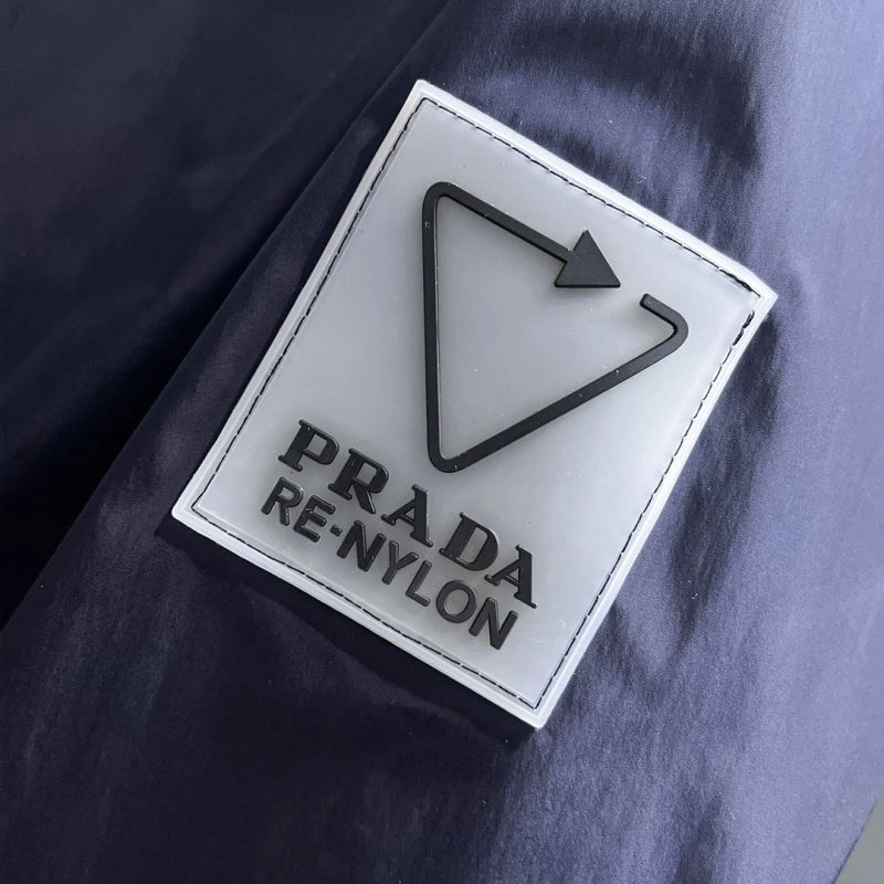 Prada Outwear GoodFit 170955