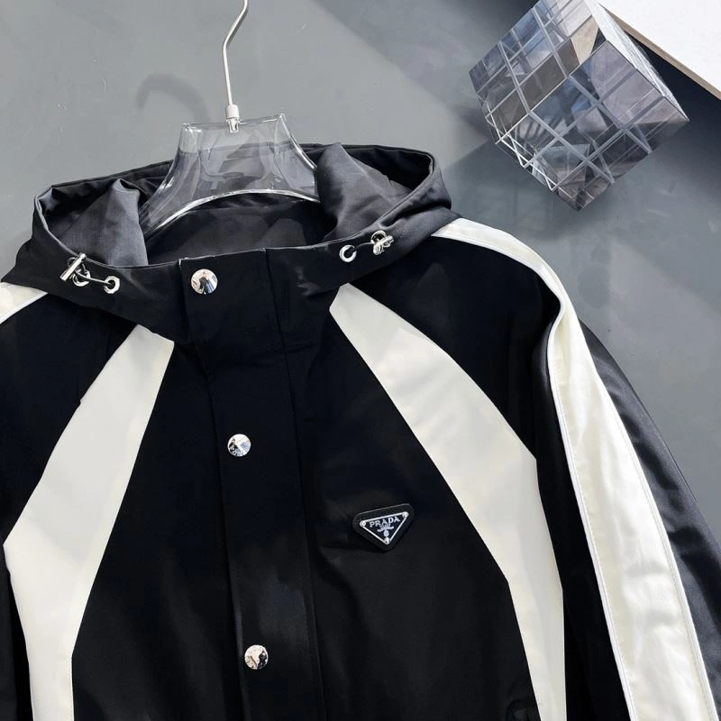 Prada Outwear MultiPurpose 170958