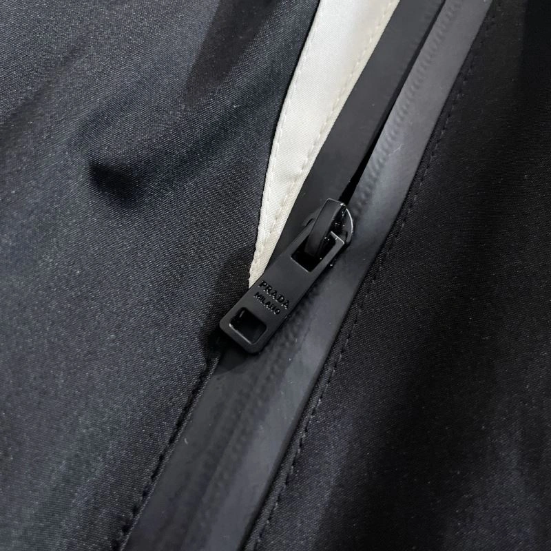Prada Outwear MultiPurpose 170958