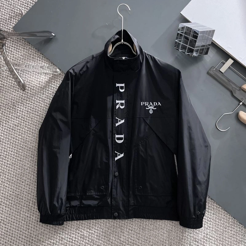 Prada Outwear Elegant 170954