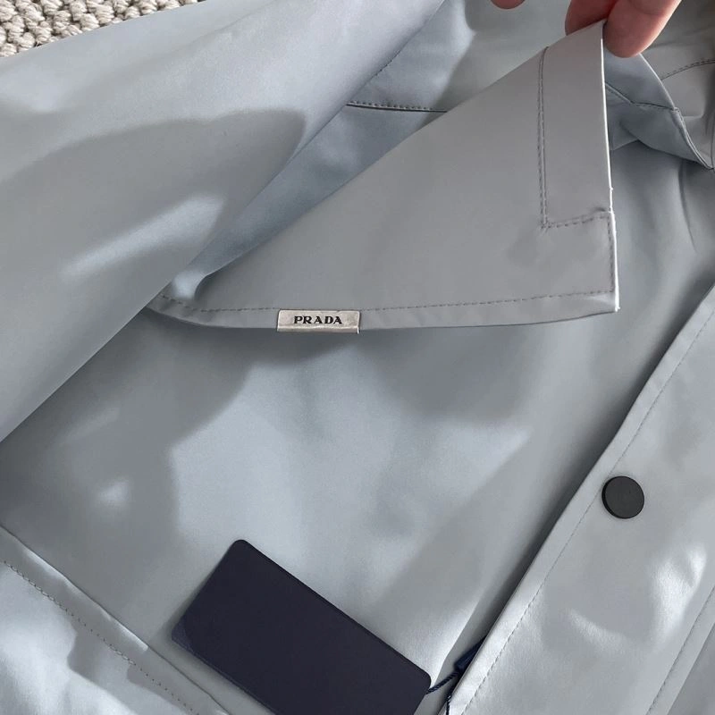 Fashionable Prada Outwear 170940