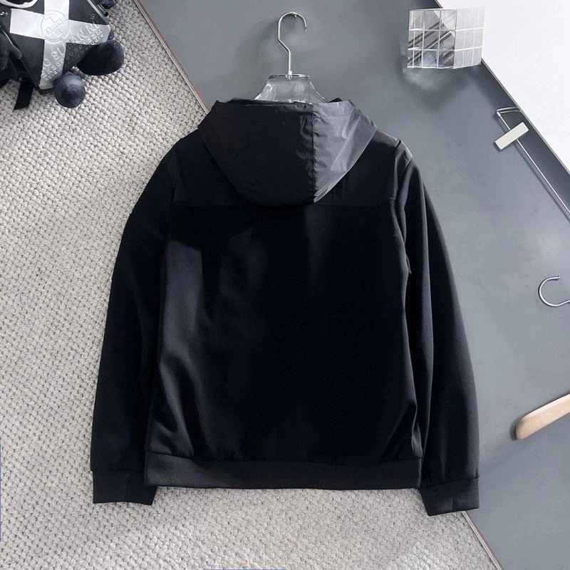 Prada Outwear OdorResistant 170939