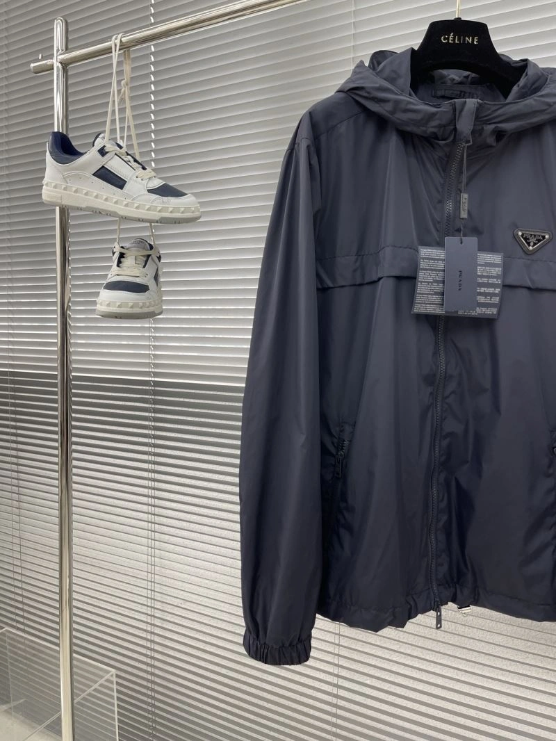 Prada Outwear Resilient 170937