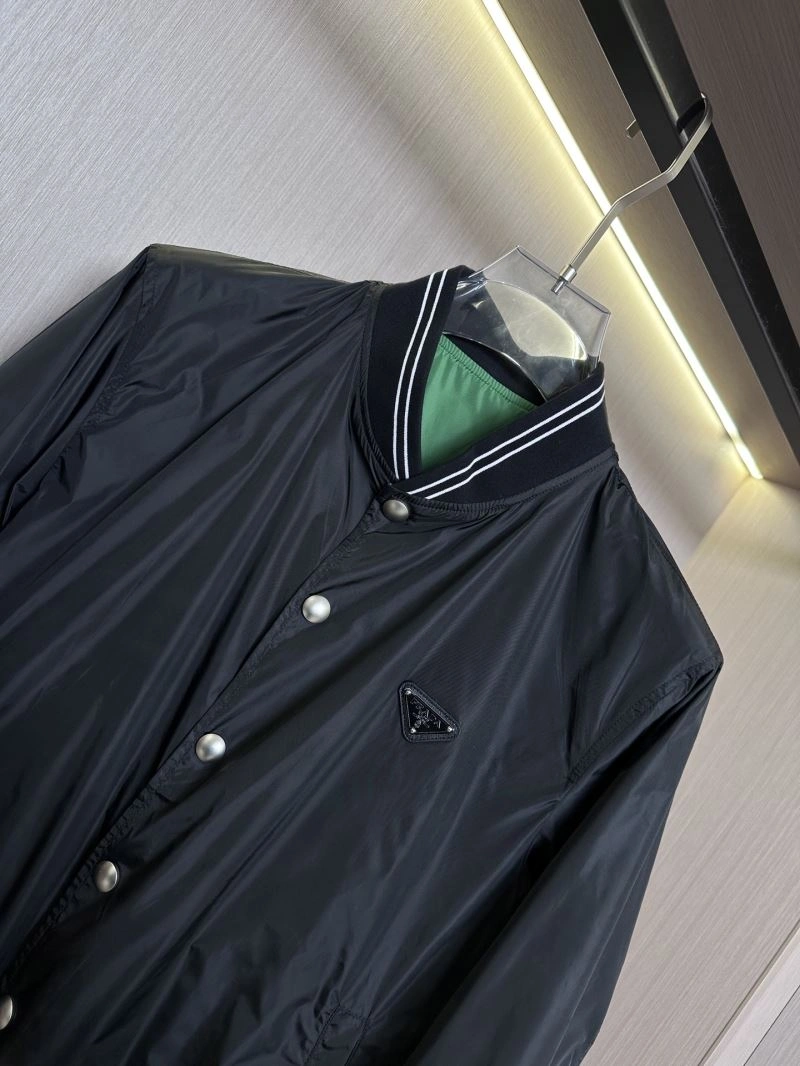 Casual Prada Outwear 170931