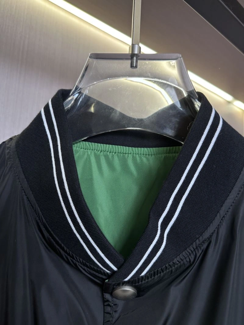 Casual Prada Outwear 170931