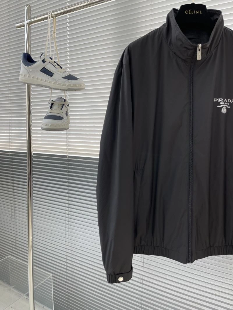 RelaxedFit Prada Outwear 170930