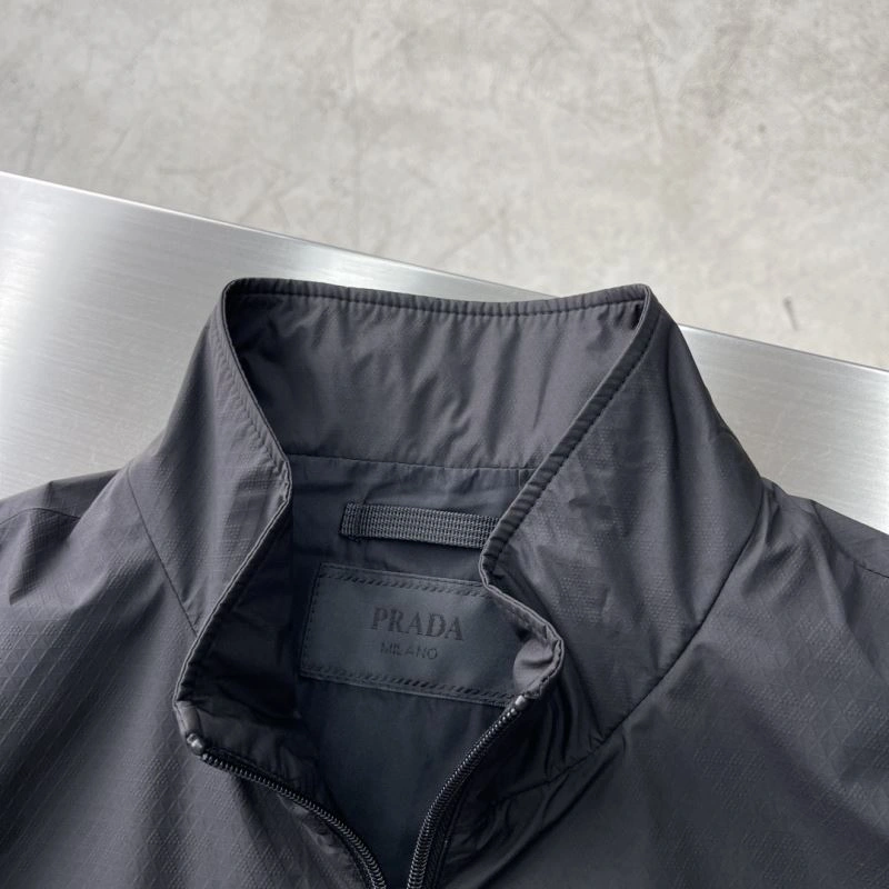 RelaxedFit Prada Outwear 170930