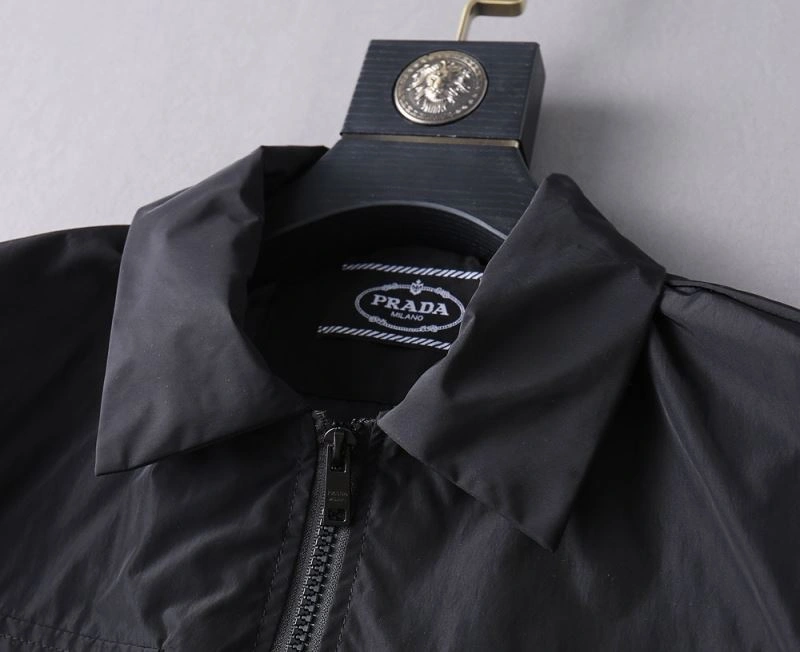 ZipUp Prada Outwear 171002