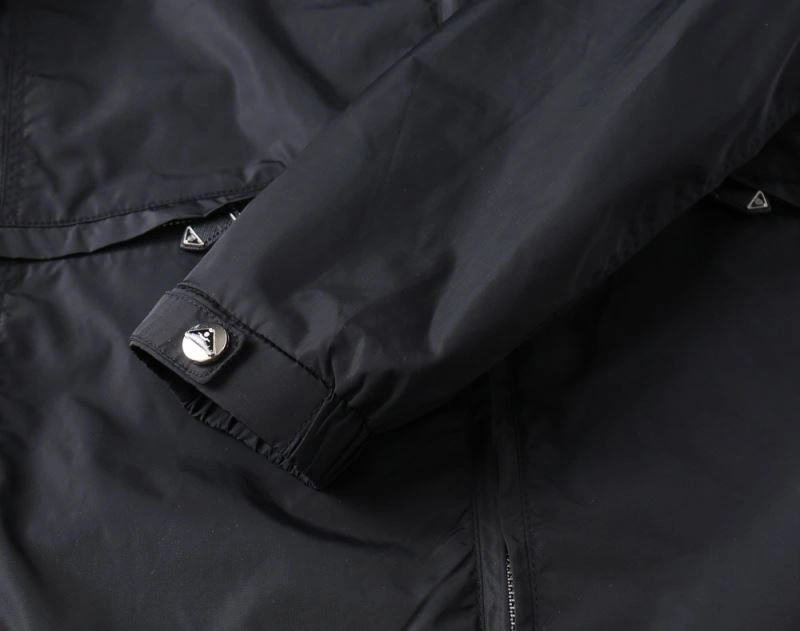 Comfortable Prada Outwear 170915