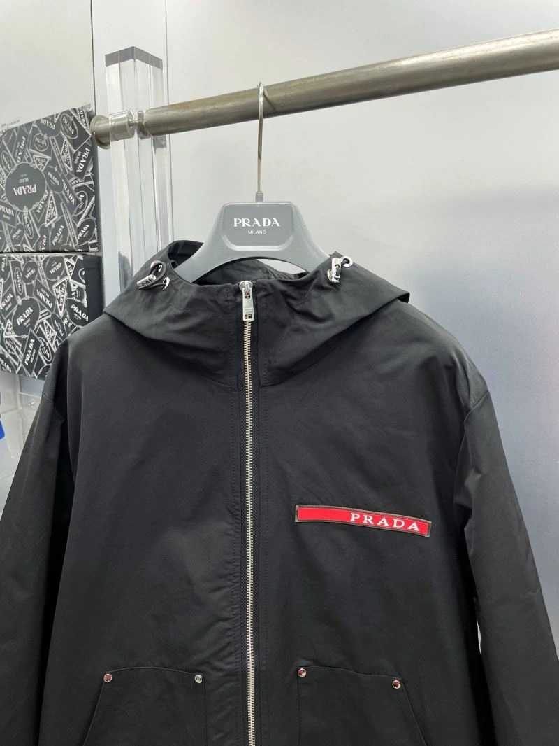 MoistureWicking Prada Outwear 170921
