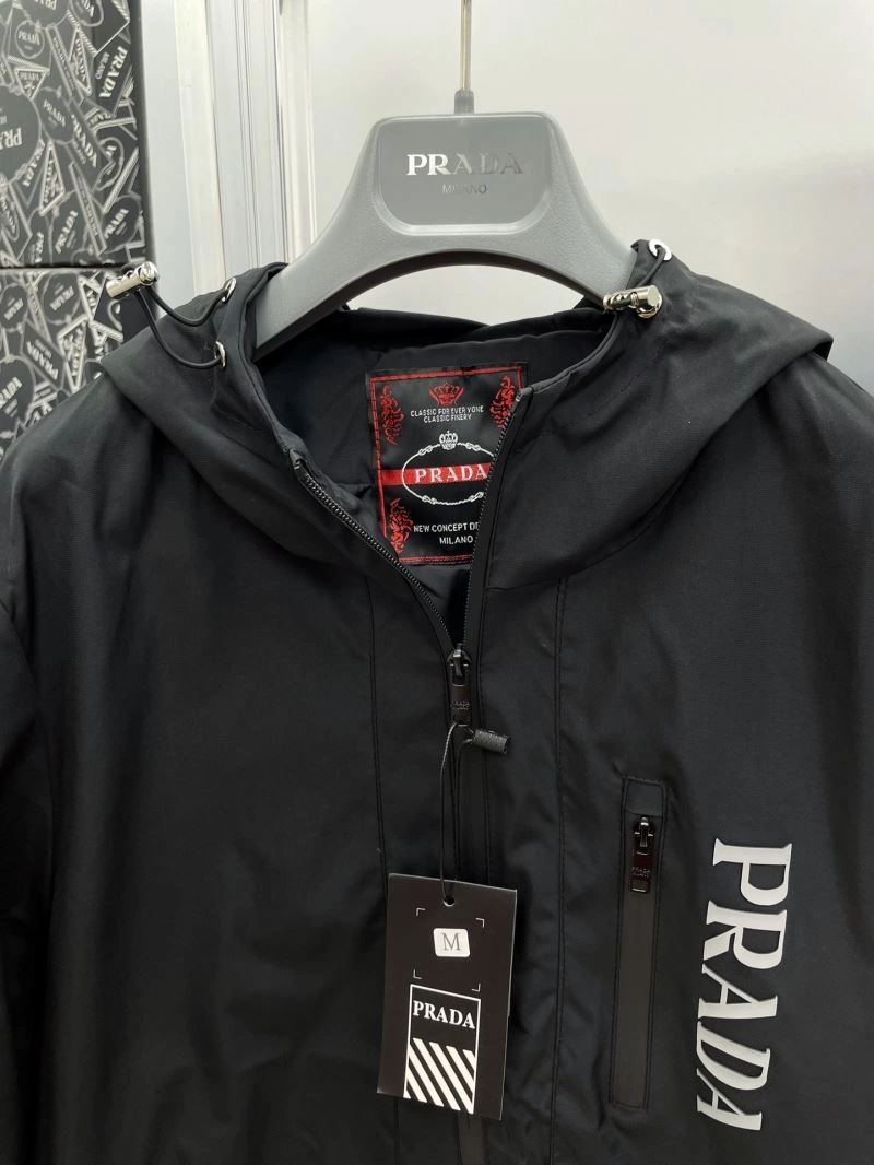 Prada Outwear GoAnywhere 170936