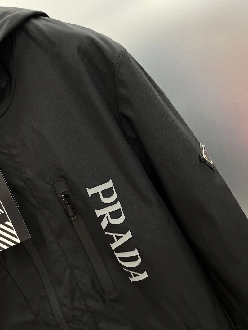 Prada Outwear GoAnywhere 170936