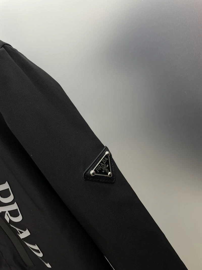 Prada Outwear GoAnywhere 170936
