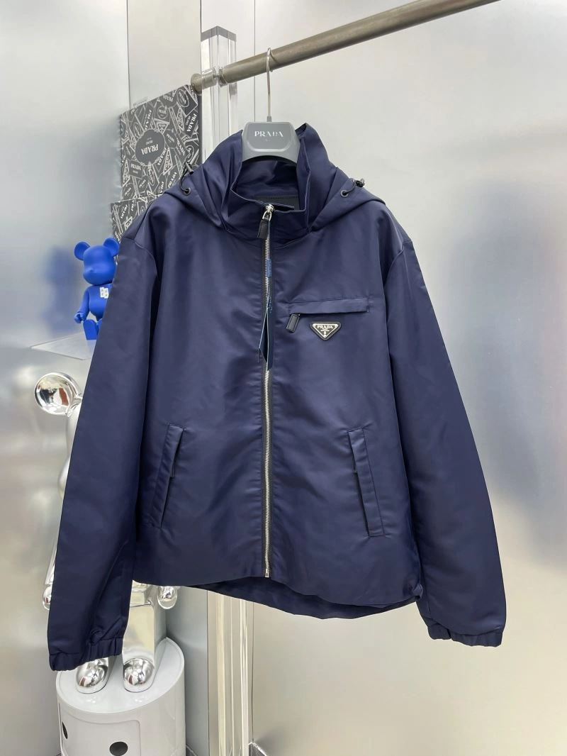 Prada Outwear UrbanChic 170900