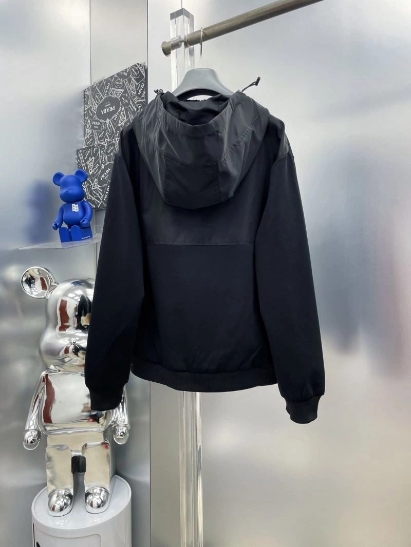 Prada Outwear ComfortFit 170896