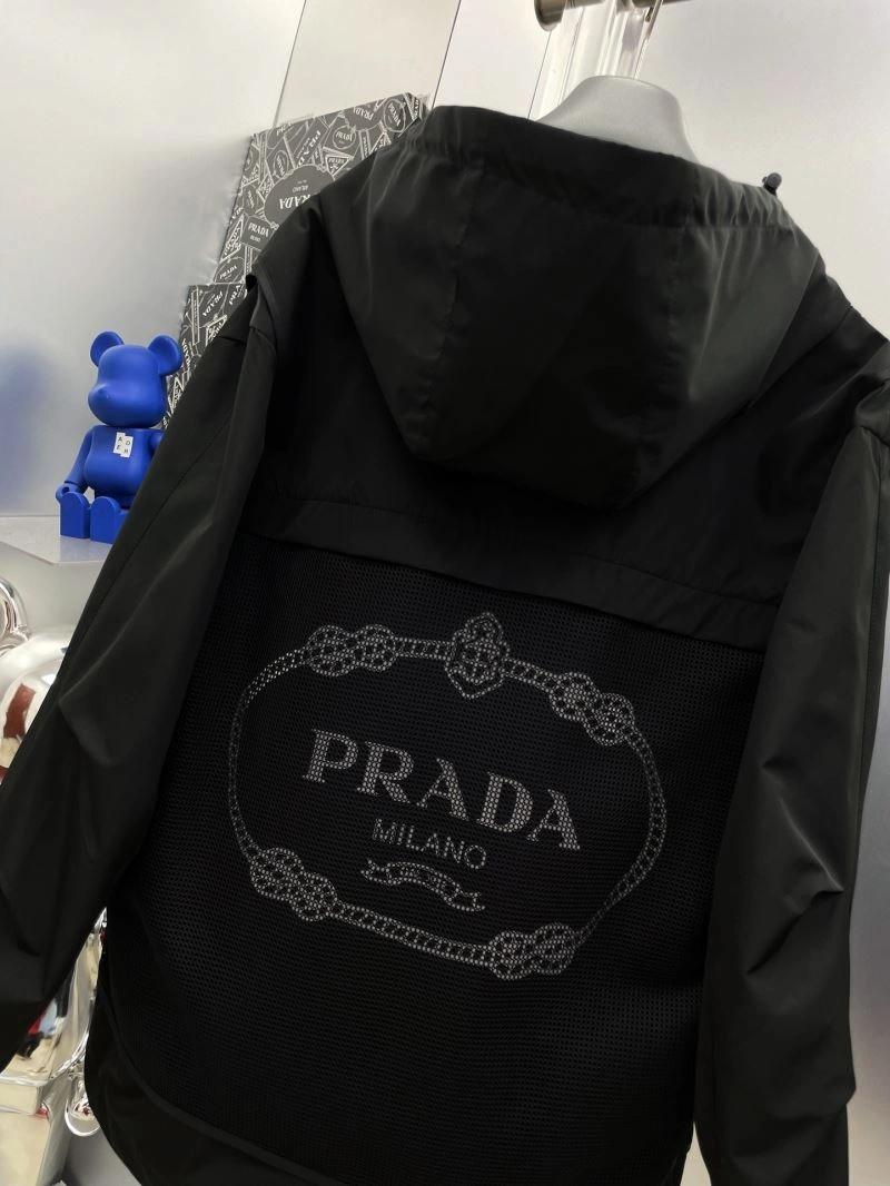 Seasonal Prada Outwear 170888