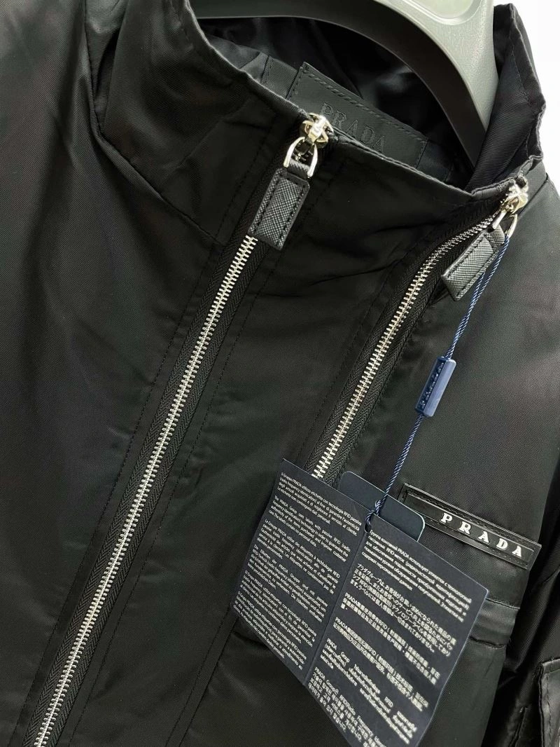 Minimalist Prada Outwear 170881
