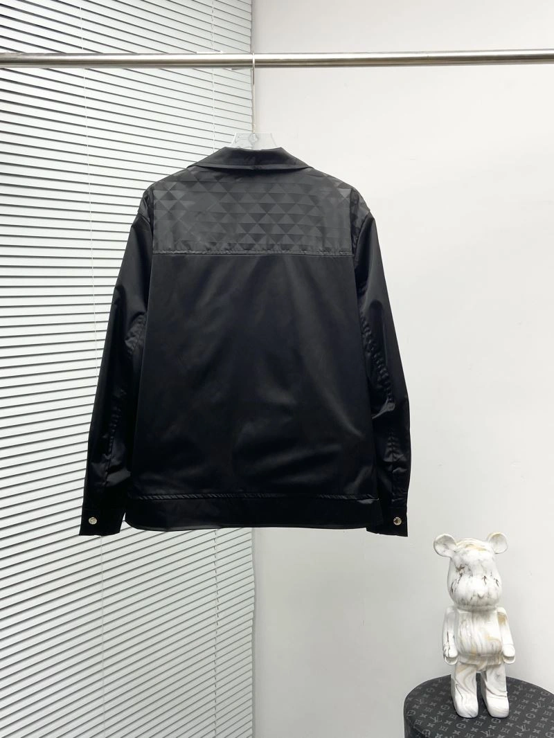 Practical Prada Outwear 170884