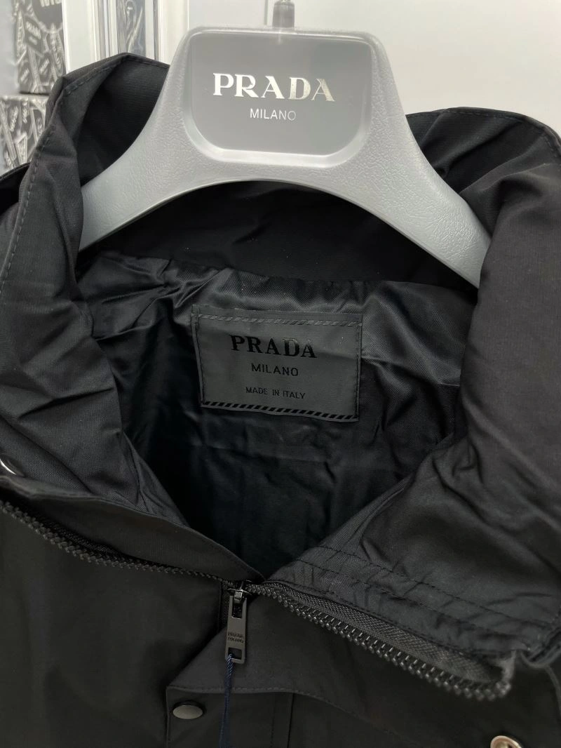 Prada Outwear GoAnywhere 170880