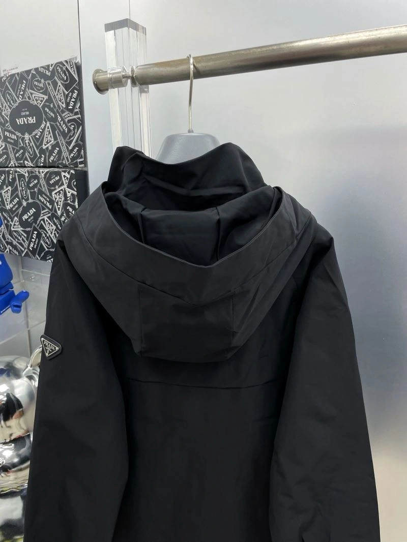 Prada Outwear GoAnywhere 170880