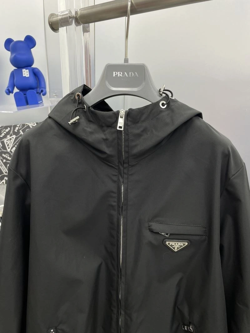 Prada Outwear Classic 170873