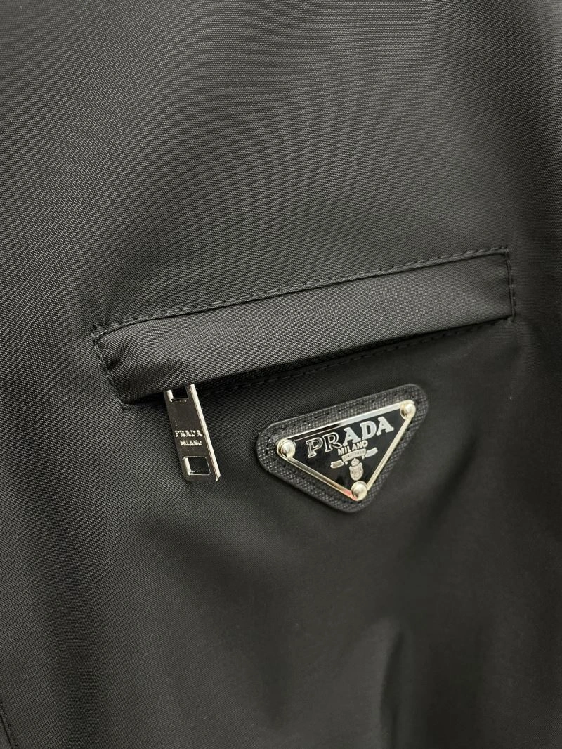 Prada Outwear Classic 170873