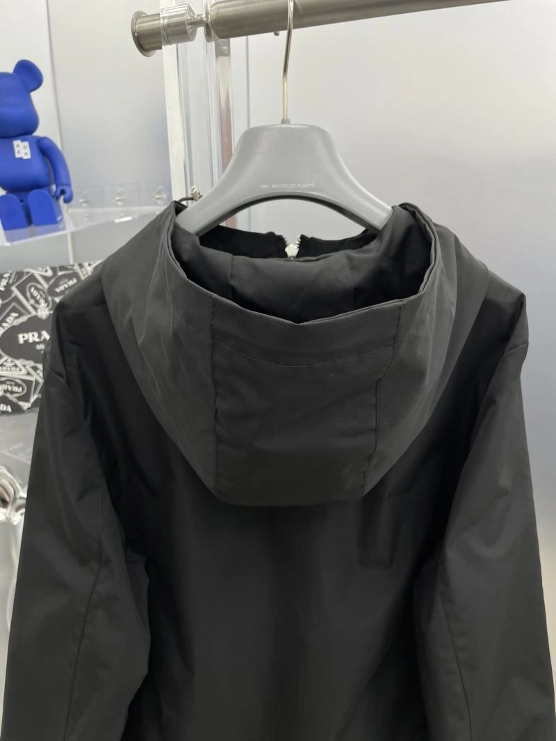 Prada Outwear Classic 170873