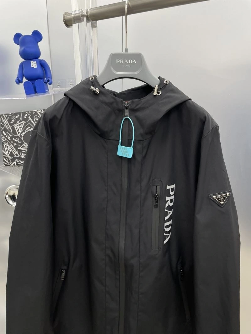 Youthful Prada Outwear 170874