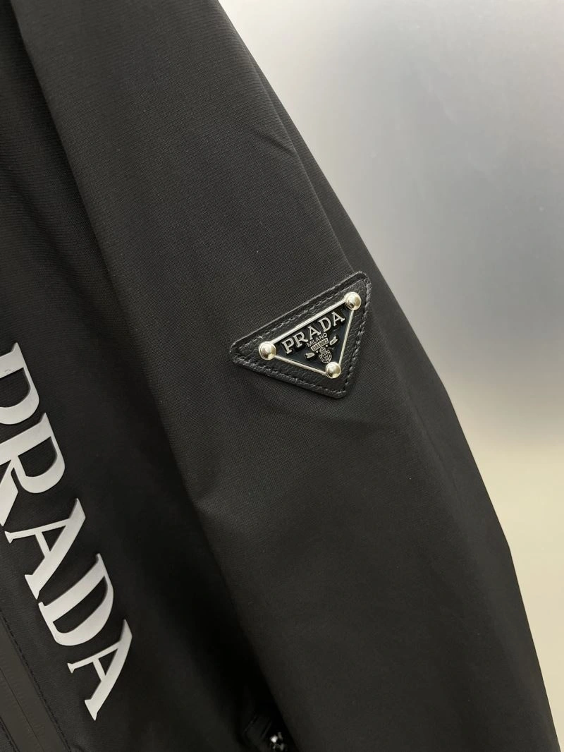 Youthful Prada Outwear 170874