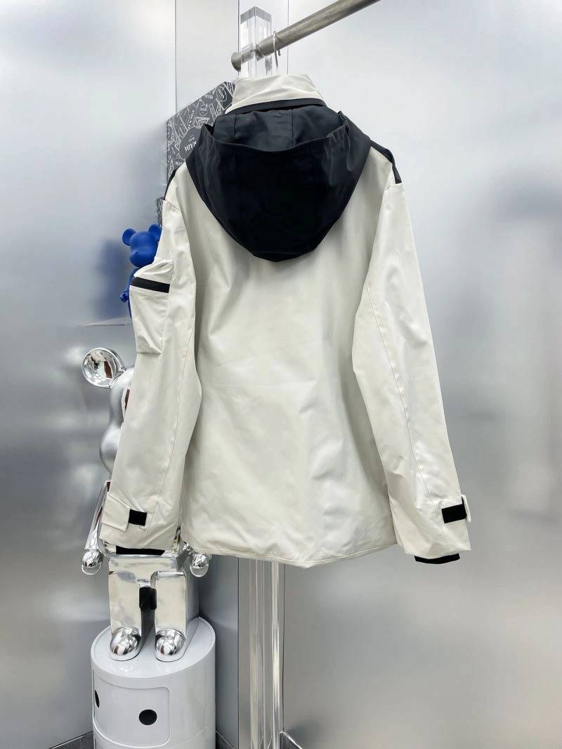 Prada Outwear ZipUp 170876
