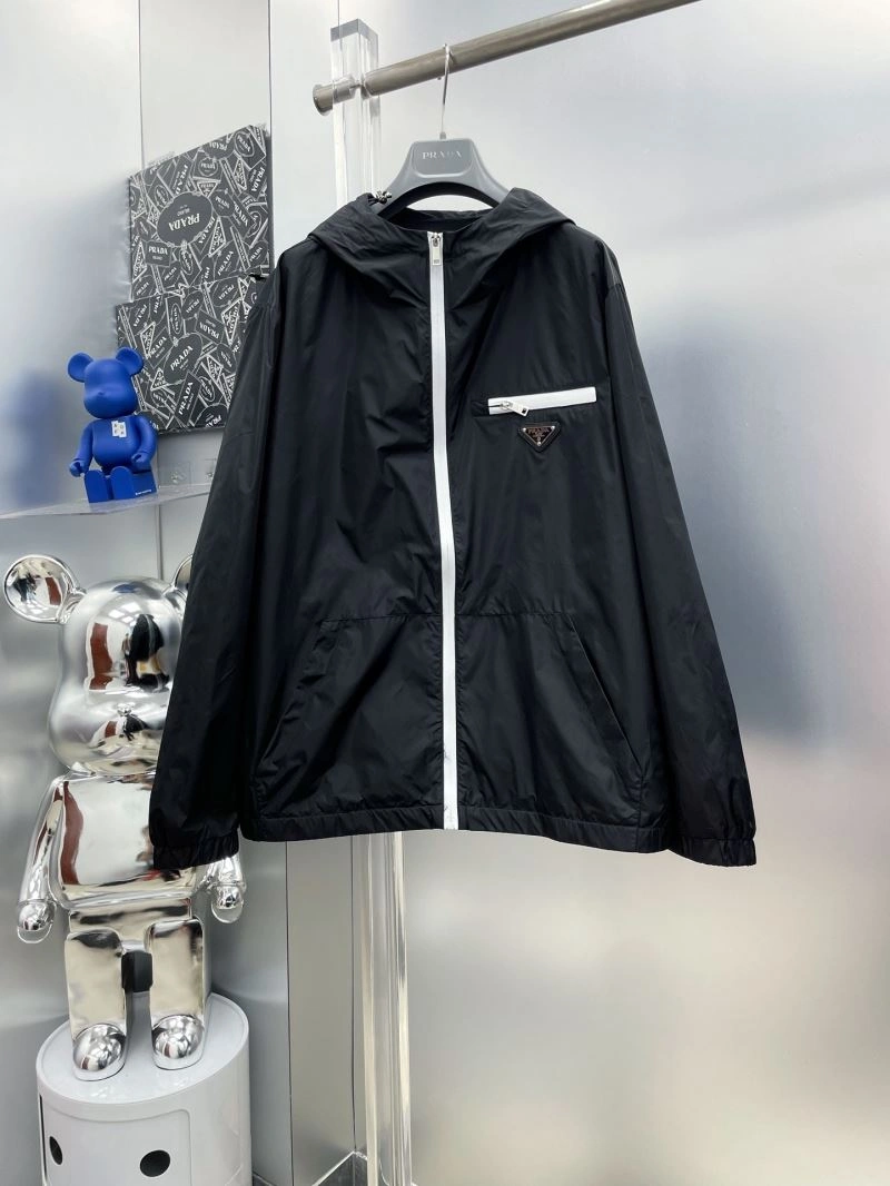 Prada Outwear Practical 170872