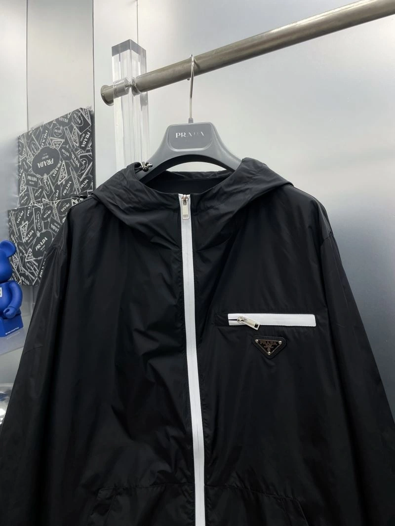 Prada Outwear Practical 170872