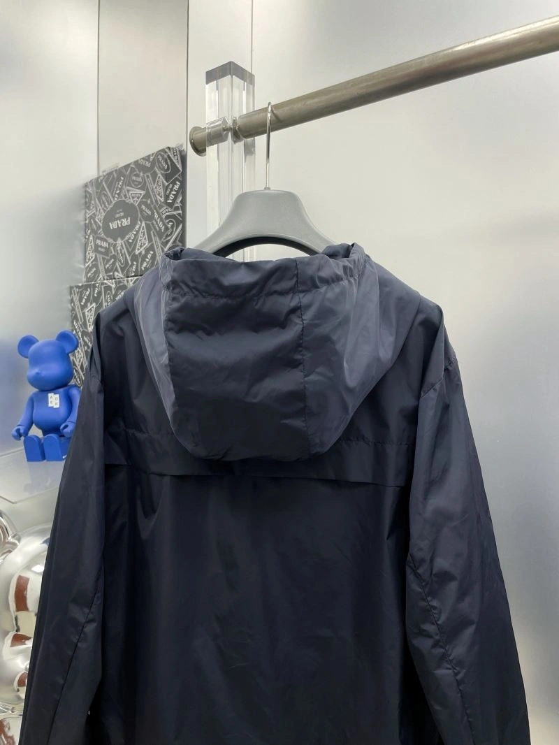 Comfortable Prada Outwear 170950