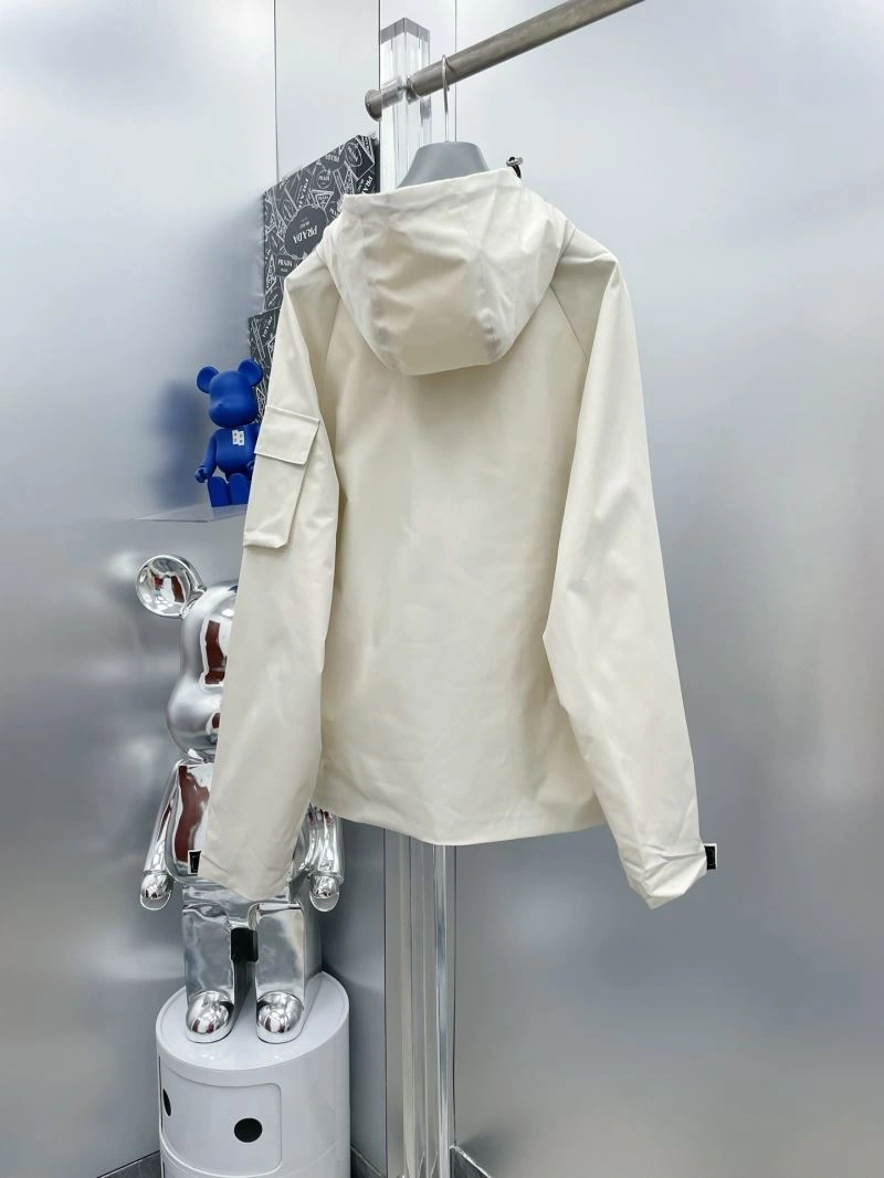 Modern Prada Outwear 170866