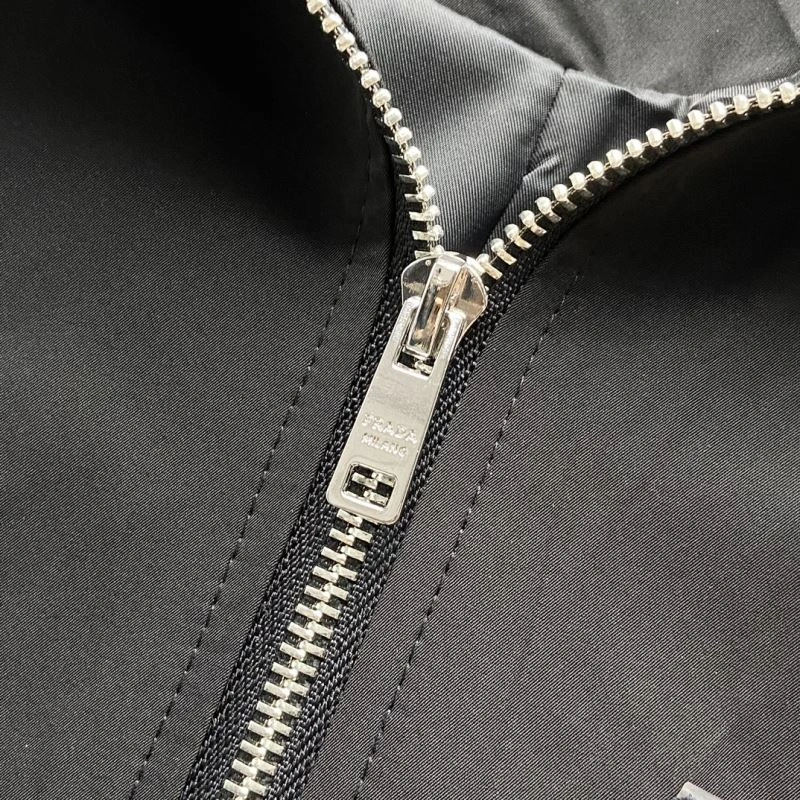 Youthful Prada Outwear 170858