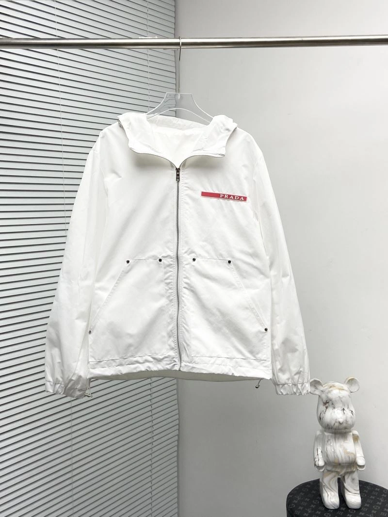 Sporty Prada Outwear 170859