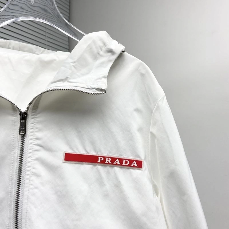 Sporty Prada Outwear 170859