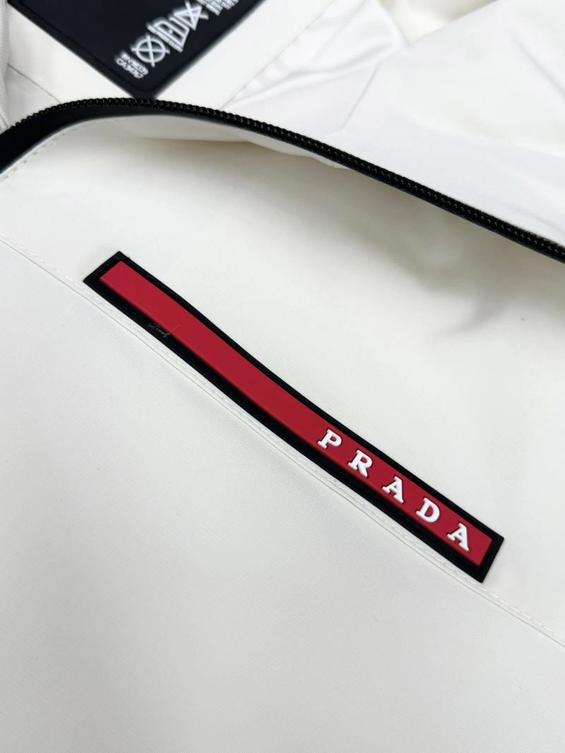 Original Prada Outwear 170852