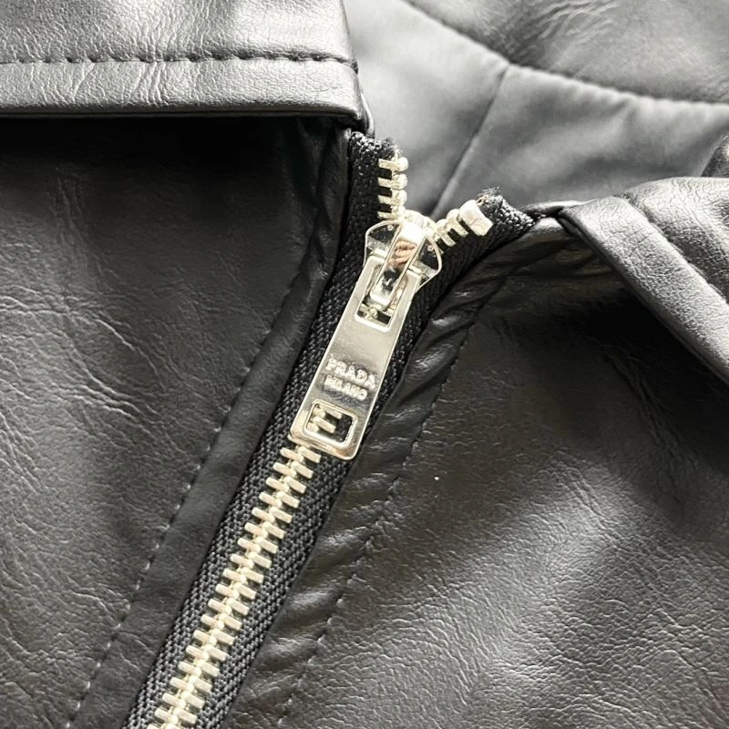 Prada Outwear UrbanChic 170848