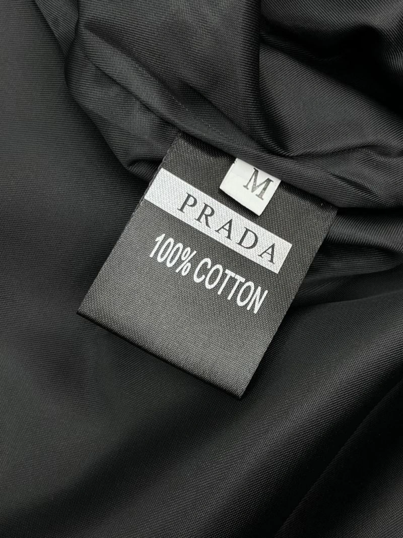 Prada Outwear FreshLook 170853